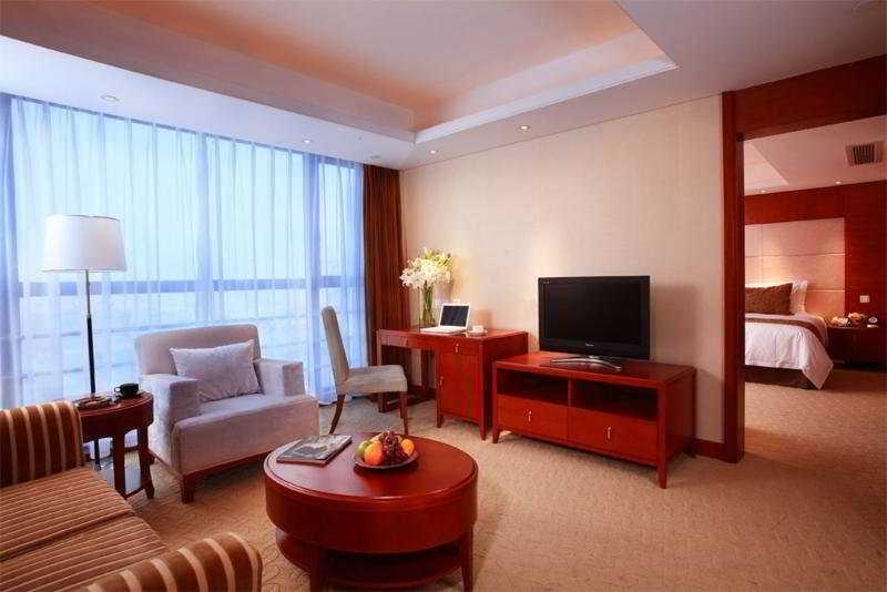 Howard Johnson All Suites Hotel Suzhou Сучжоу Номер фото